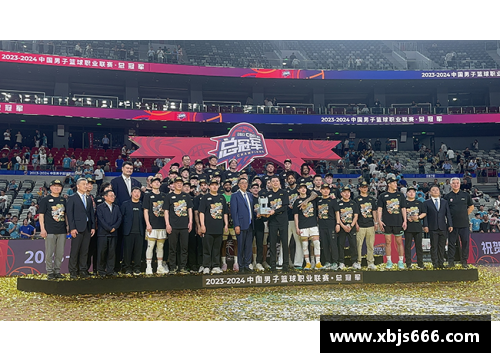 开云真人传奇教练的辉煌成就：3次三连冠与11个总冠军的背后